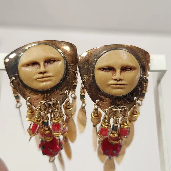 Vintage Rare Tabra "Celestial Moon Face" Dangle Gold Tone Earrings Glass Beads - Picture 3 of 7